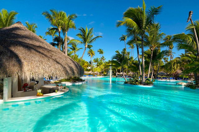 Melia Caribe Beach Resort 5* - 7 нощувки All Inclusive с чартър от Мадрид