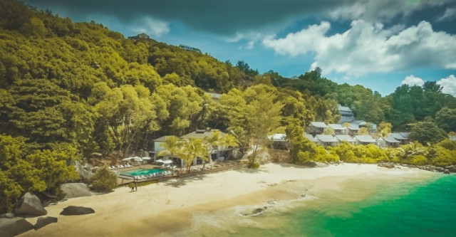 Хотел Carana Beach 4•