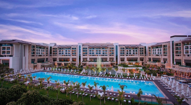 Хотел REGNUM CARYA GOLF & SPA RESORT 5•