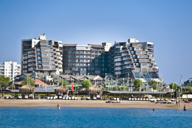 Limak Lara Deluxe Hotel & Resort 5•