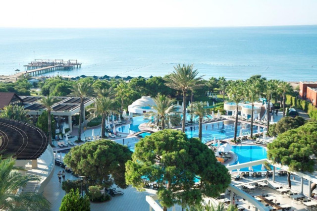 LIMAK ATLANTIS DE LUXE HOTEL & RESORT 5•