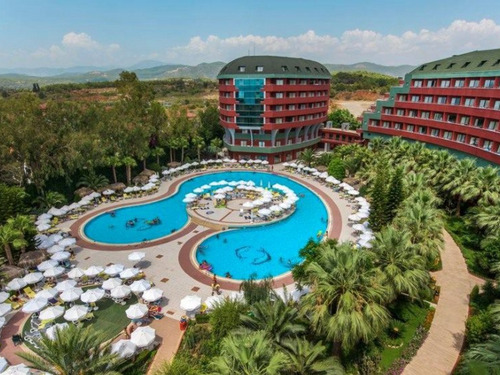 Почивка в Алания, Турция - Delphin Deluxe Resort 5 * хотел 5•