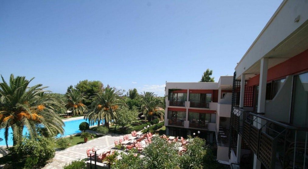 May Beach Hotel 3*+, Гръцки острови - остров Крит