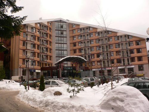 Почивка в Боровец, България - хотел Флора Апартаменти - основна сграда 3•